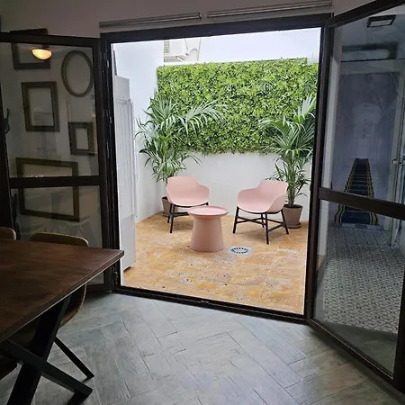 Pandora House Apartment